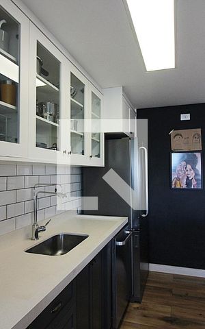 Apartamento à venda com 81m², 2 quartos e 1 vagaCozinha