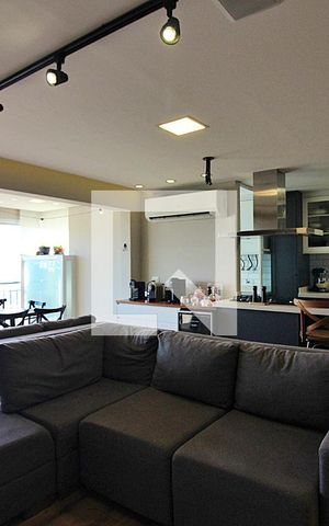 Apartamento à venda com 81m², 2 quartos e 1 vagaSala