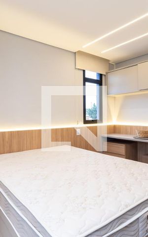 Apartamento à venda com 24m², 1 quarto e sem vagaSala e Quarto