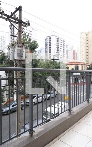 Apartamento para alugar com 66m², 2 quartos e sem vagaVaranda