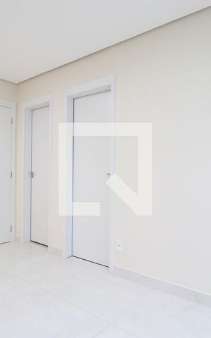 Apartamento para alugar com 66m², 2 quartos e sem vagaSala
