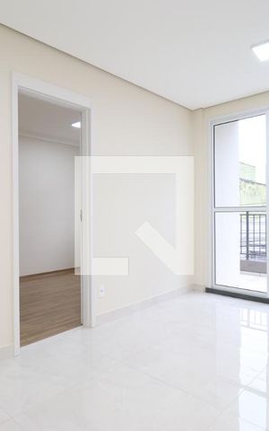 Apartamento para alugar com 66m², 2 quartos e sem vagaSala