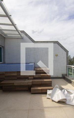 Apartamento para alugar com 348m², 4 quartos e 4 vagas Apartamento para alugar com 348m², 4 quartos e 4 vagasCobertura
