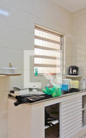 Casa para alugar com 240m², 2 quartos e 7 vagas Casa para alugar com 240m², 2 quartos e 7 vagasCozinha