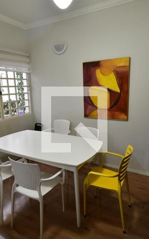 Casa à venda com 280m², 4 quartos e 3 vagasSala