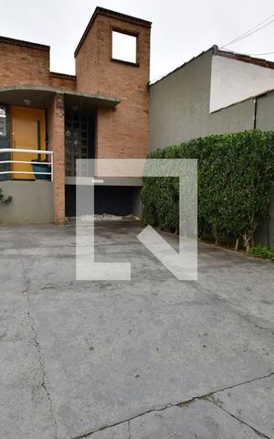 Casa à venda com 280m², 4 quartos e 3 vagasÁrea comum