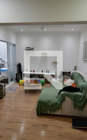 Casa à venda com 280m², 4 quartos e 3 vagasSala