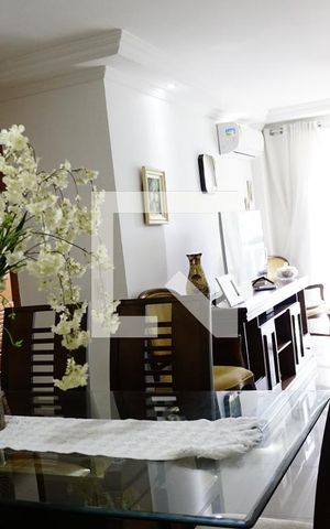 Apartamento à venda com 78m², 2 quartos e 1 vagaSala