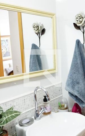 Apartamento à venda com 78m², 2 quartos e 1 vagaBanheiro Social