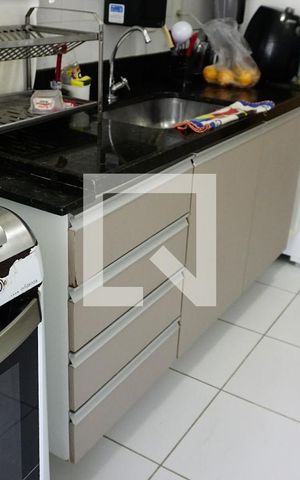 Apartamento à venda com 78m², 2 quartos e 1 vagaCozinha