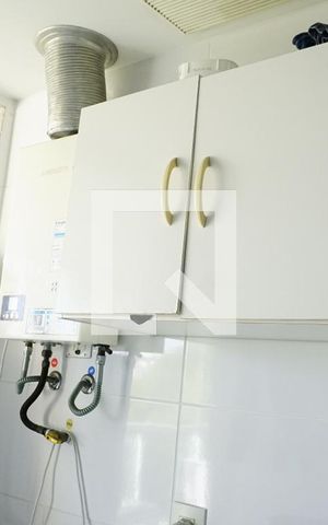 Apartamento à venda com 78m², 2 quartos e 1 vagaArea de serviço
