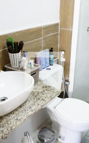 Apartamento à venda com 78m², 2 quartos e 1 vagaBanheiro Suite