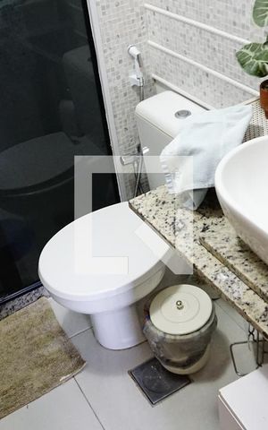 Apartamento à venda com 78m², 2 quartos e 1 vagaBanheiro Social