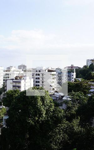 Apartamento à venda com 78m², 2 quartos e 1 vagaVista - Varanda - Sala