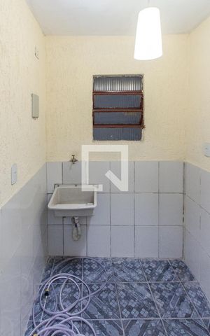 Casa para alugar com 35m², 1 quarto e sem vaga Casa para alugar com 35m², 1 quarto e sem vagaÁrea de Serviço