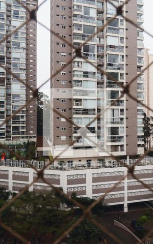 Apartamento à venda com 163m², 3 quartos e 3 vagas Apartamento à venda com 163m², 3 quartos e 3 vagasVista da Suíte 1