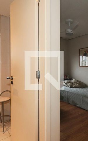 Apartamento à venda com 163m², 3 quartos e 3 vagas Apartamento à venda com 163m², 3 quartos e 3 vagasSuíte 2