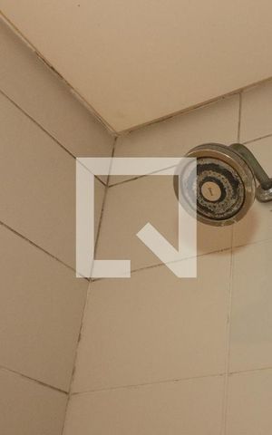Apartamento à venda com 163m², 3 quartos e 3 vagas Apartamento à venda com 163m², 3 quartos e 3 vagasBanheiro da Suíte 1
