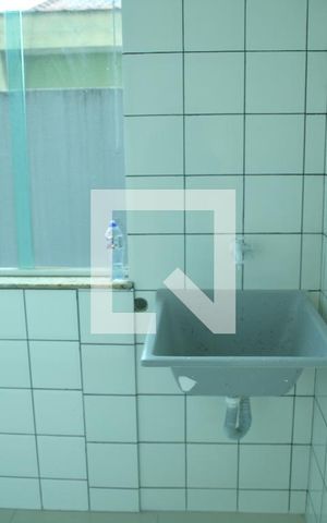 Apartamento para alugar com 68m², 2 quartos e sem vagaÁrea de Serviço