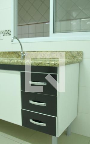 Apartamento para alugar com 68m², 2 quartos e sem vagaCozinha