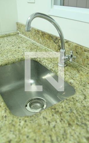 Apartamento para alugar com 68m², 2 quartos e sem vagaCozinha