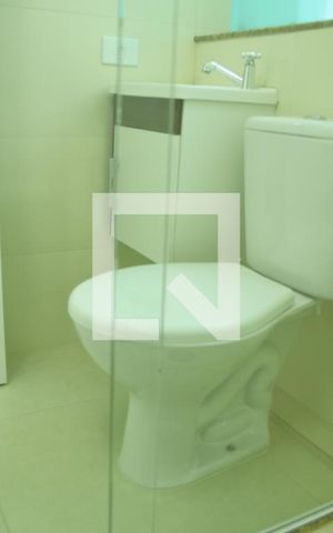 Apartamento para alugar com 68m², 2 quartos e sem vagaBanheiro da Suíte 2