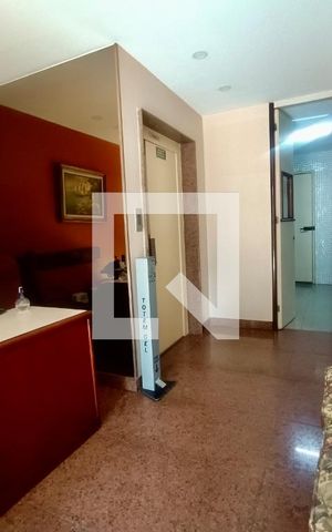 Apartamento à venda com 230m², 5 quartos e 3 vagas Apartamento à venda com 230m², 5 quartos e 3 vagasPortaria
