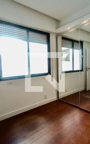 Apartamento à venda com 230m², 5 quartos e 3 vagas Apartamento à venda com 230m², 5 quartos e 3 vagasQuarto 1