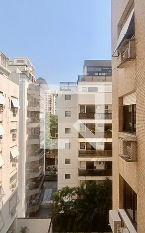 Apartamento à venda com 230m², 5 quartos e 3 vagas Apartamento à venda com 230m², 5 quartos e 3 vagasSuíte master vista