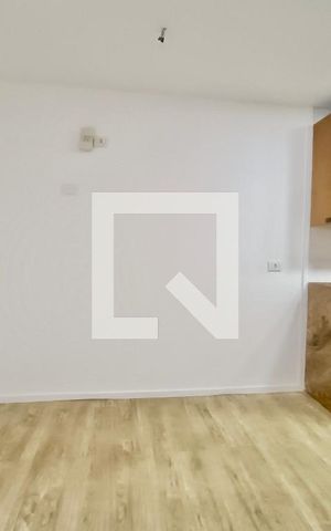 Apartamento à venda com 230m², 5 quartos e 3 vagas Apartamento à venda com 230m², 5 quartos e 3 vagasCopa Cozinha