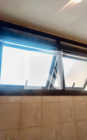 Apartamento à venda com 230m², 5 quartos e 3 vagas Apartamento à venda com 230m², 5 quartos e 3 vagasSuíte master banheiro