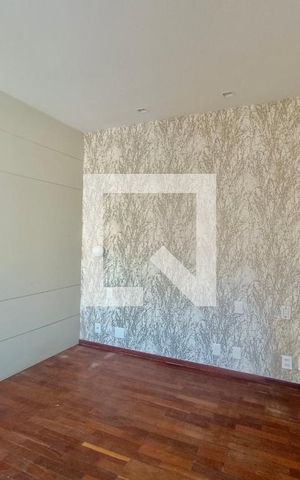 Apartamento à venda com 230m², 5 quartos e 3 vagas Apartamento à venda com 230m², 5 quartos e 3 vagasSuíte master