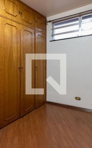 Casa para alugar com 470m², 3 quartos e 4 vagas Casa para alugar com 470m², 3 quartos e 4 vagasCloset Suíte