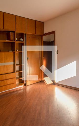 Casa para alugar com 470m², 3 quartos e 4 vagas Casa para alugar com 470m², 3 quartos e 4 vagasQuarto 2