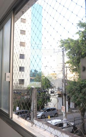 Apartamento à venda com 110m², 3 quartos e 1 vagaÁrea de Serviço