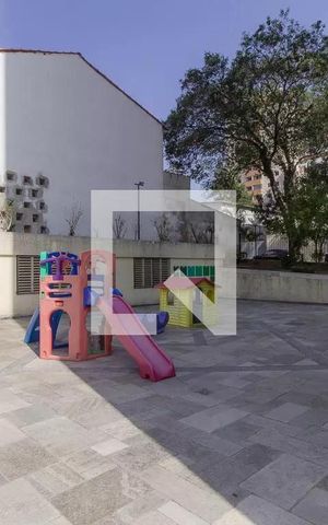Apartamento à venda com 76m², 2 quartos e 1 vaga Apartamento à venda com 76m², 2 quartos e 1 vagaPlayground