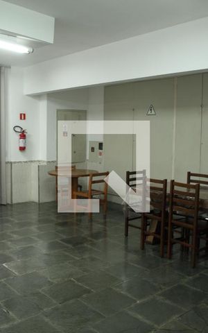 Apartamento para alugar com 58m², 2 quartos e 2 vagasÁrea comum - Salão de festas