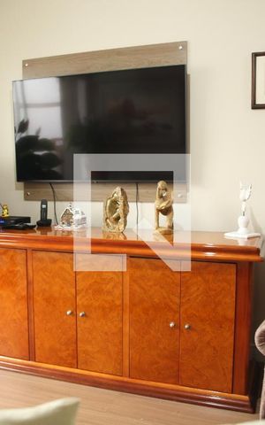 Apartamento para alugar com 58m², 2 quartos e 2 vagasSala