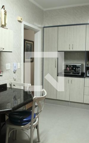 Apartamento para alugar com 58m², 2 quartos e 2 vagasCozinha 