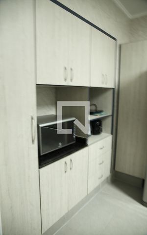 Apartamento para alugar com 58m², 2 quartos e 2 vagasCozinha 