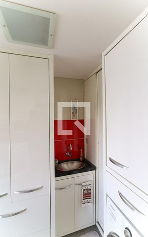 Apartamento à venda com 135m², 2 quartos e 2 vagas Apartamento à venda com 135m², 2 quartos e 2 vagasÁrea de Serviço
