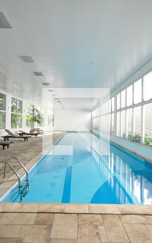 Apartamento à venda com 200m², 3 quartos e 3 vagasPiscina