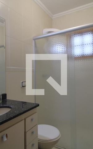 Casa à venda com 125m², 3 quartos e 2 vagasBanheiro comum