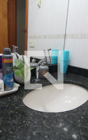 Casa à venda com 125m², 3 quartos e 2 vagasBanheiro da suíte