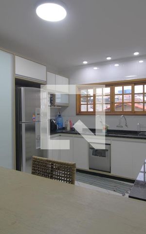 Casa à venda com 125m², 3 quartos e 2 vagasCozinha