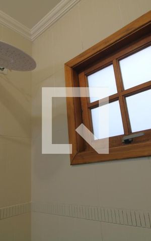 Casa à venda com 125m², 3 quartos e 2 vagasBanheiro comum