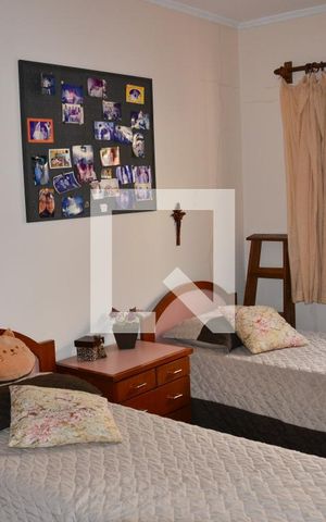Casa à venda com 200m², 3 quartos e 2 vagas Casa à venda com 200m², 3 quartos e 2 vagasQuarto 2