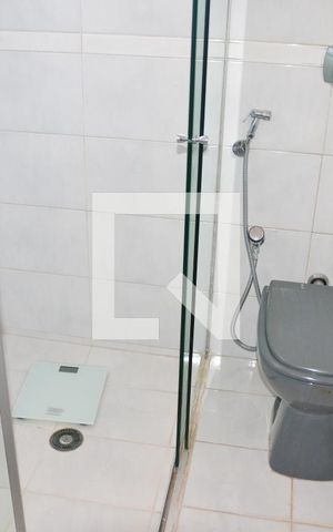 Casa à venda com 200m², 3 quartos e 2 vagas Casa à venda com 200m², 3 quartos e 2 vagasQuarto 3