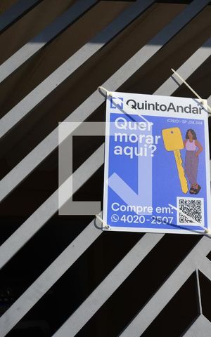 Casa à venda com 200m², 3 quartos e 2 vagas Casa à venda com 200m², 3 quartos e 2 vagasPlaquinha