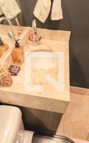 Apartamento à venda com 124m², 3 quartos e 3 vagasBanheiro Social